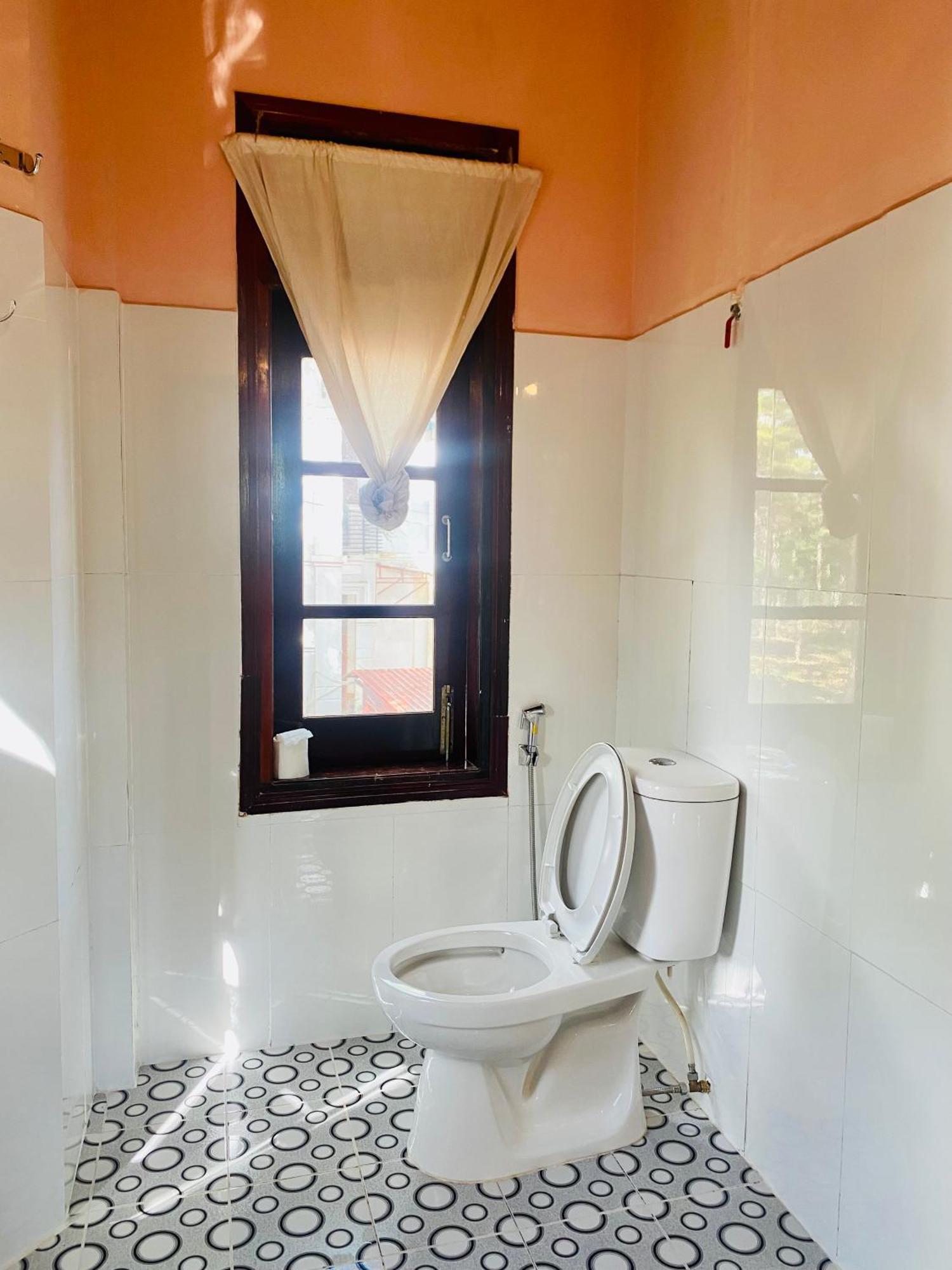 Tron Homestay Kon Von Kla Bagian luar foto